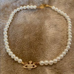 Vivienne Westwood Pearl Choker